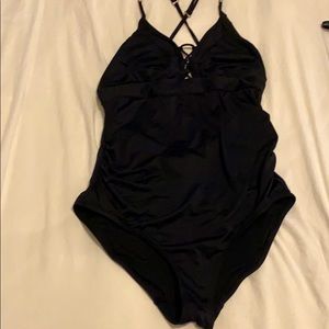 Pea in the pod maternity swimsuit
